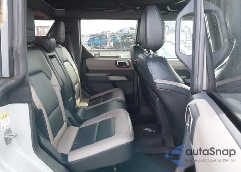 2023 Ford Bronco Wildtrak z USA, uszkodzony, nr VIN 1FMEE5DP9PLC11052